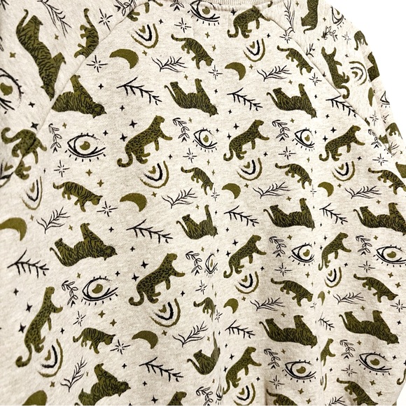 Patterned Crew Neck Sweater - Picture 6 of 6